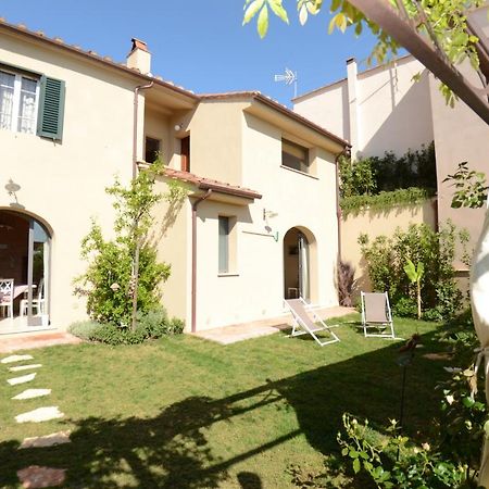 Al Colle Di Lari Vila Exterior foto