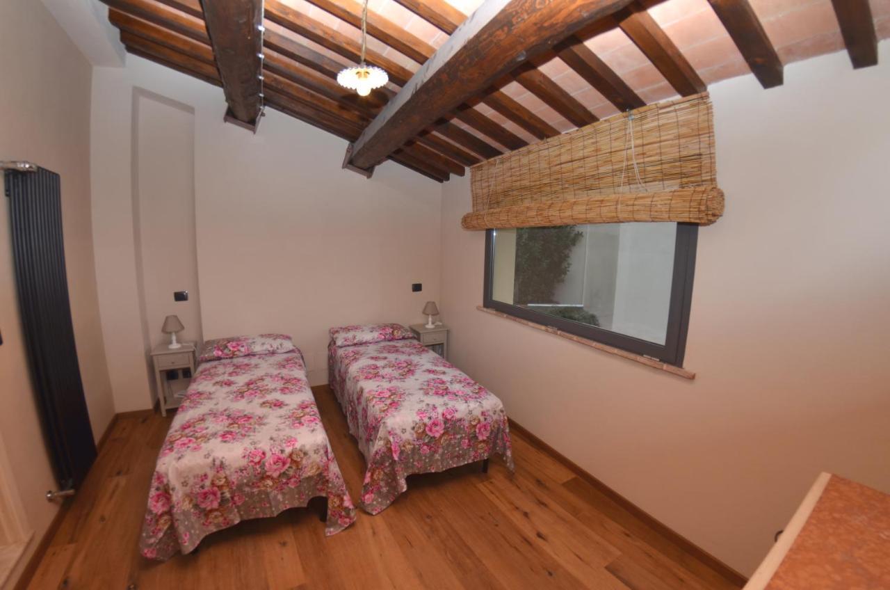 Al Colle Di Lari Vila Exterior foto