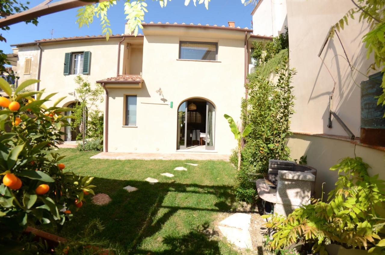 Al Colle Di Lari Vila Exterior foto